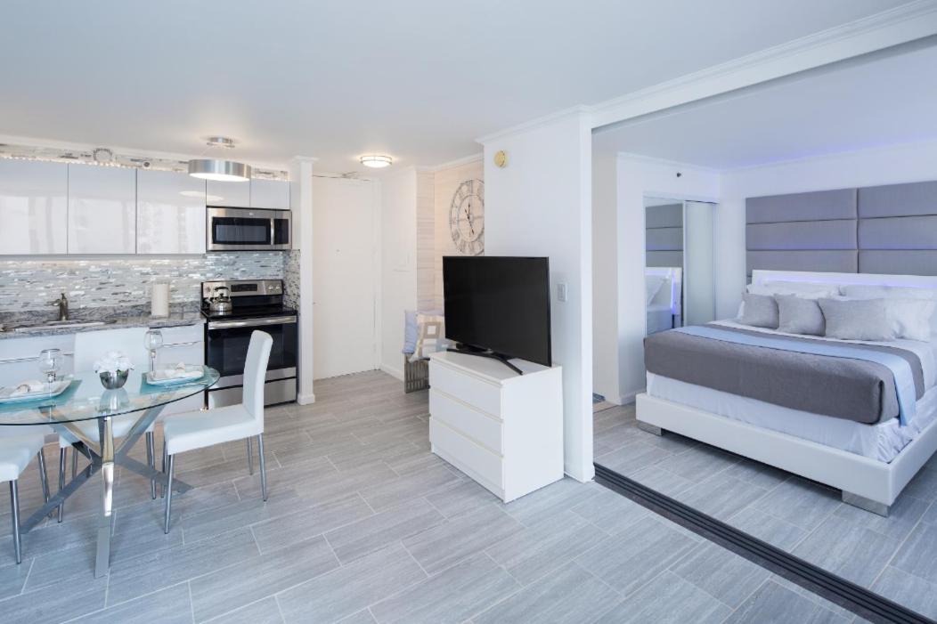 Waikiki Banyan Modern One Bedroom Free Parking Honolulu Buitenkant foto